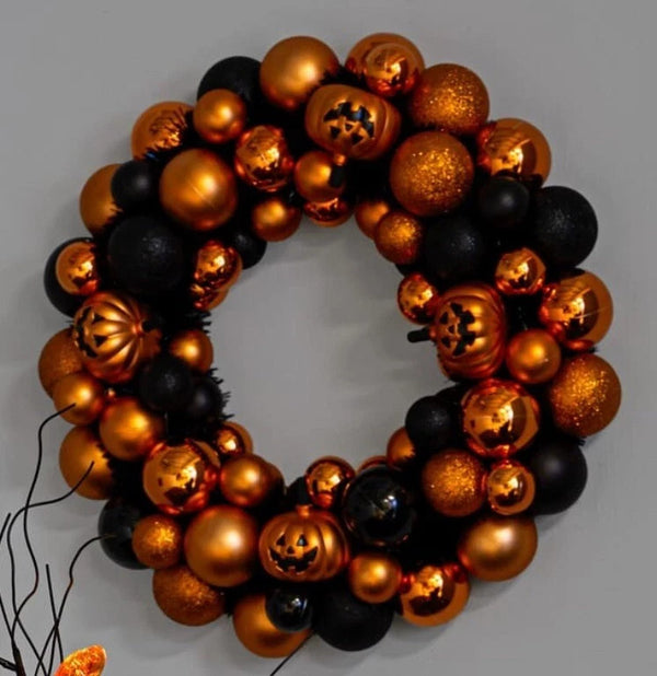 Halloween Bauble Wreath – Artificial Pumpkin Pattern Decor | Haunted House 41cm