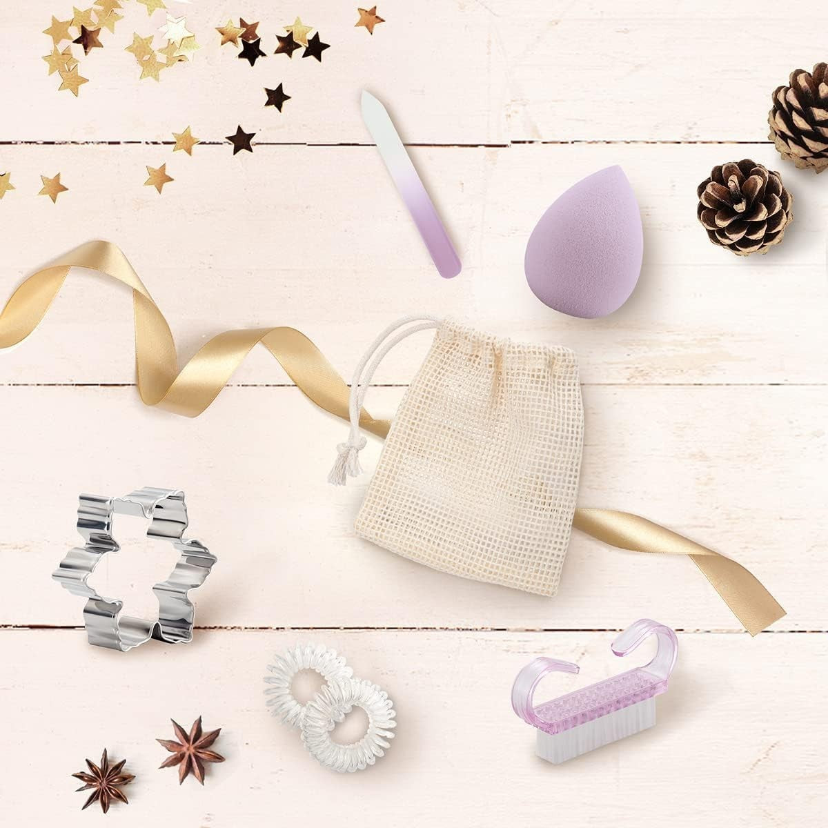 NIVEA Advent Calendar 2021 | 24 Pampering Care Products & Accessories Xmas by NIVEA