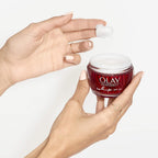 Olay Regenerist Whip Day Cream SPF 30 50ml | Lightweight Anti-Ageing Moisturiser by Olay